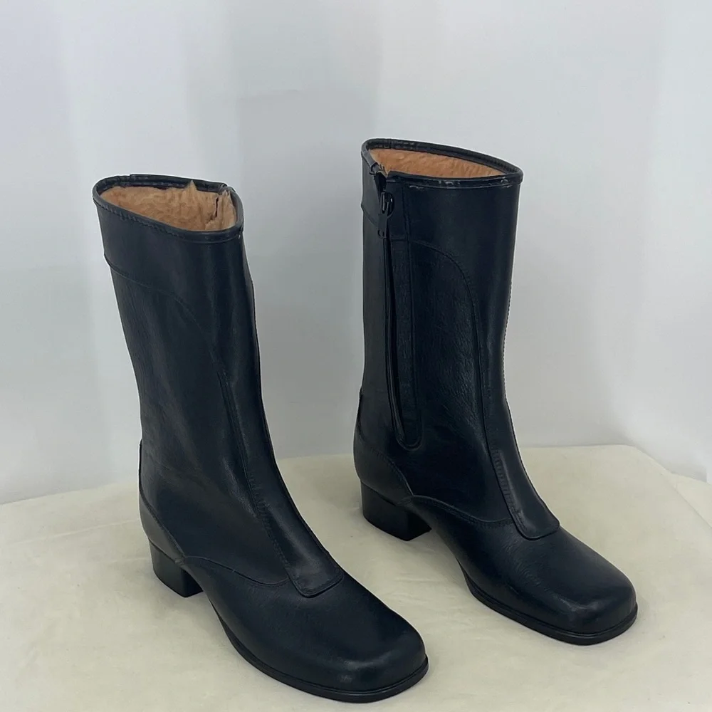 Black RUBBER Women's RAIN Boots SIZE 8 FLEESE LINED SIDE ZIPPER